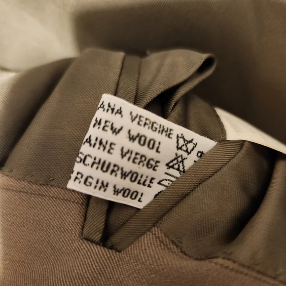 CANALI MILANO 2 piece mens suit (Jacket and Pants)